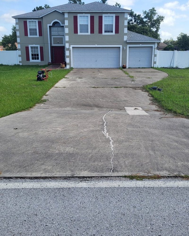 Driveway before cleaning